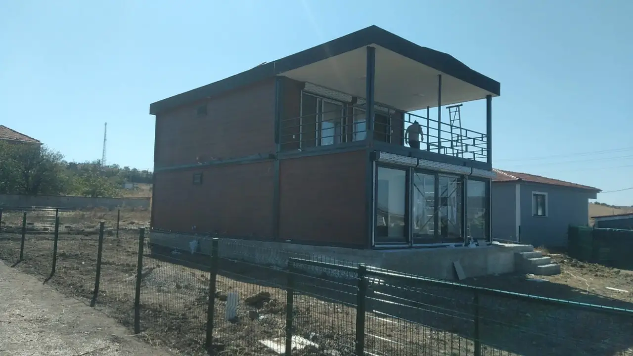 İki Katlı 160m2 Birleşimli Konut Konteyner