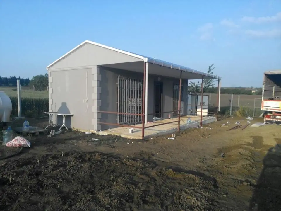 ÇATILI VERANDALI ÖZEL ÜRETİM KONUT KONTEYNER